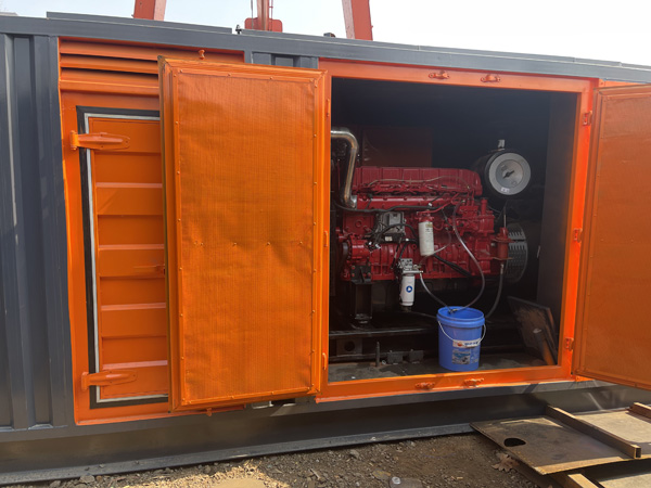 无为哪些因素会影响 200KW 柴油发电机的燃油消耗率？