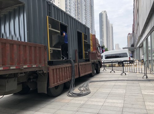 无为柴油发电机空气滤清器在不同季节的更换周期是否有差异？